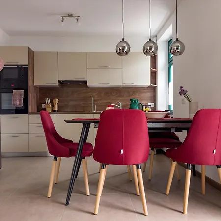 Hisa Magnolija Vikendica *